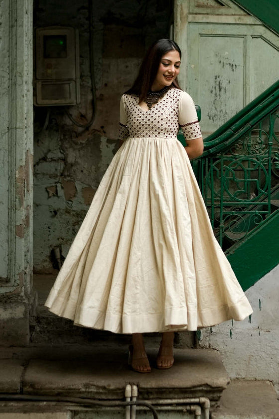 Mohini Cream Embroidered Anarkali Dress – Backless Festive & Wedding Wear for Women